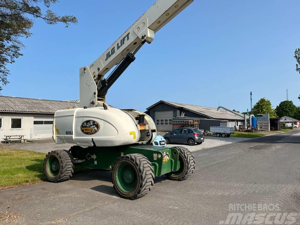 JLG 860 SJ Plataformas con brazo de elevación telescópico