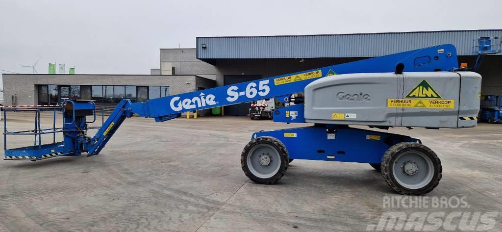 Genie S 65 Plataformas con brazo de elevación telescópico