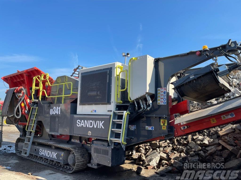 Sandvik QJ 341 Trituradoras móviles