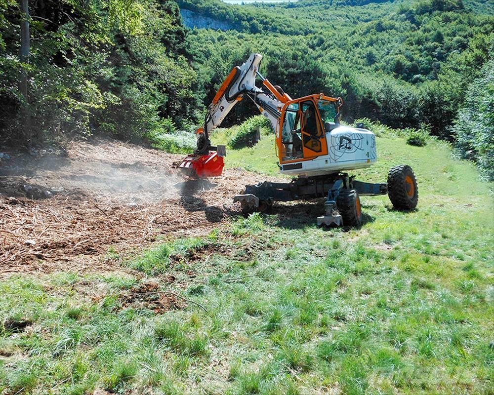 Euromach R125 Excavadoras anfibio