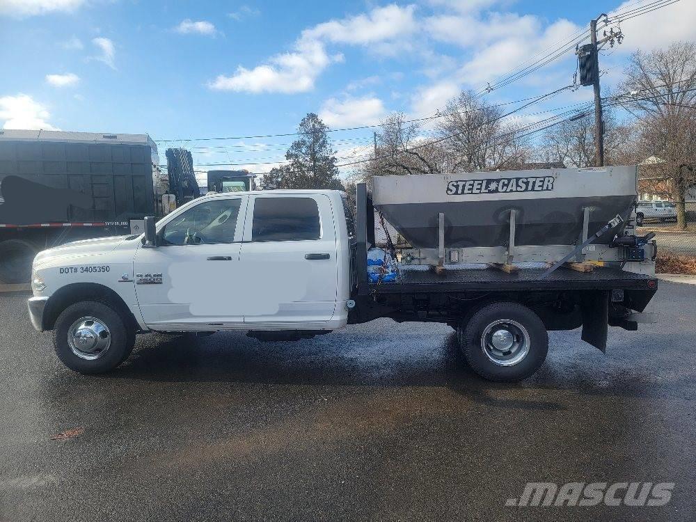 Dodge Ram 3500 Camiones de cama baja