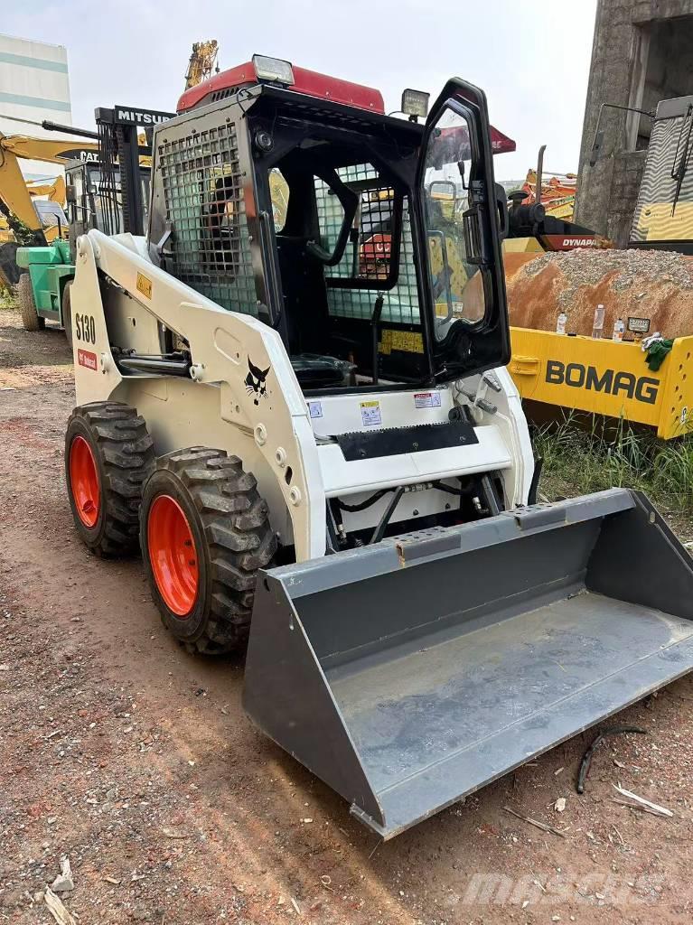 Bobcat S 130 Minicargadoras