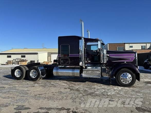 Kenworth W900L Camiones tractor