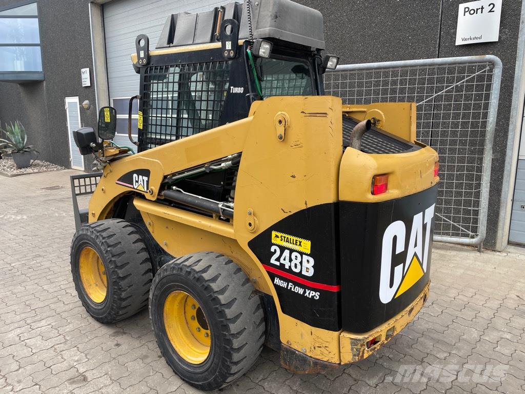 CAT 248B Minicargadoras