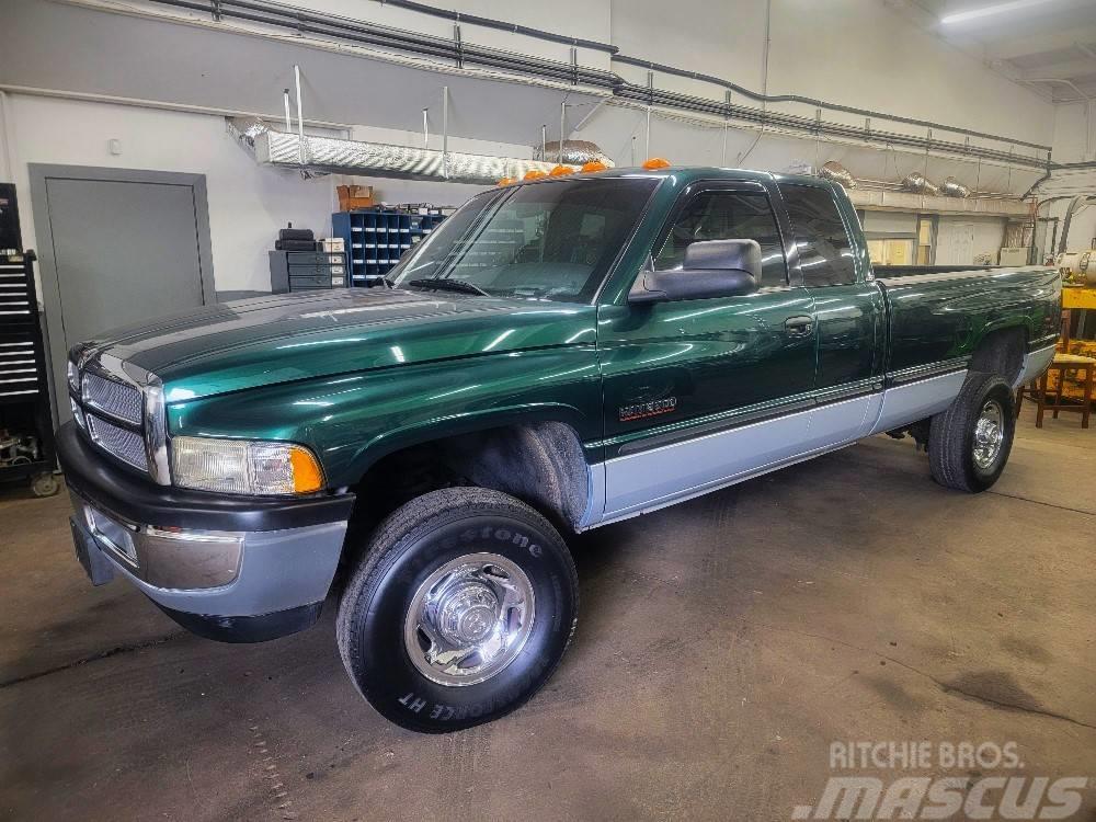 Dodge 2500 SLT Otros camiones