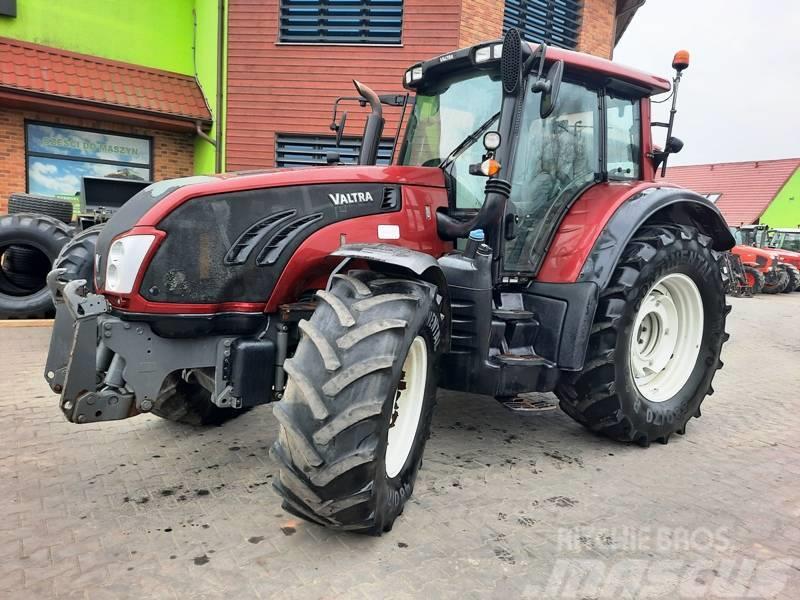 Valtra 163 Versu Tractores