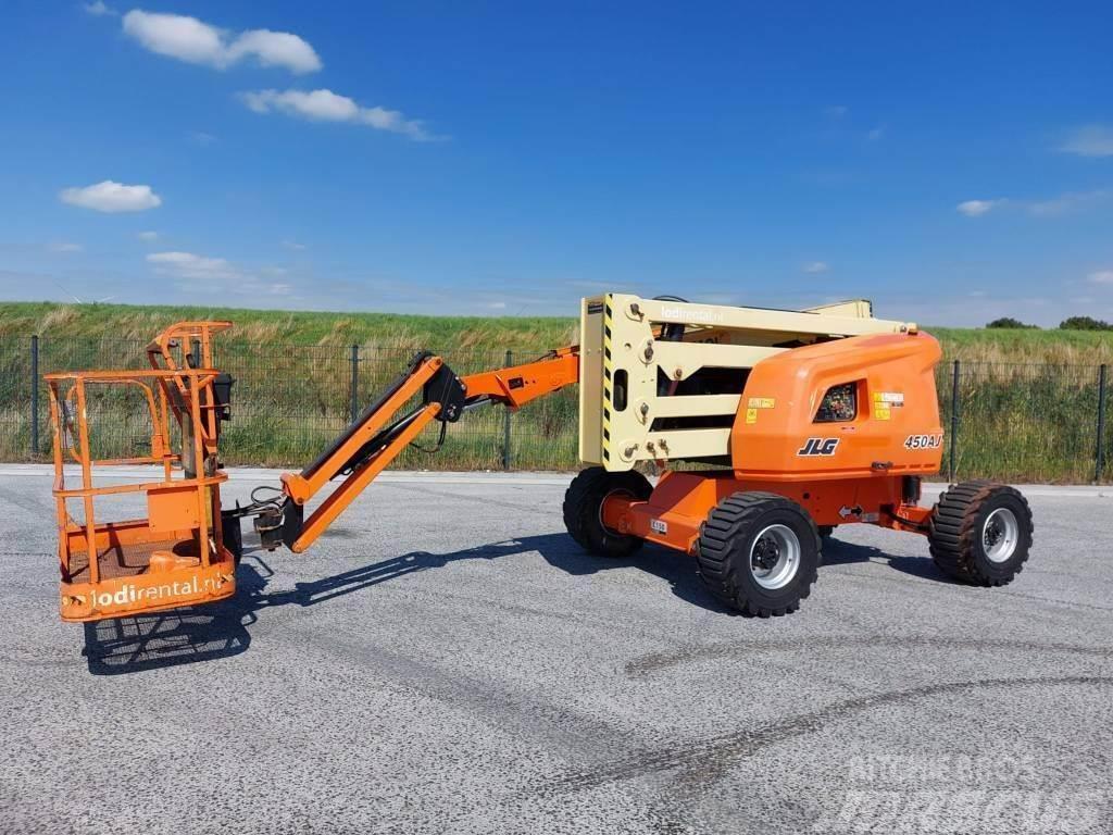 JLG 450 AJ Plataformas con brazo de elevación manual