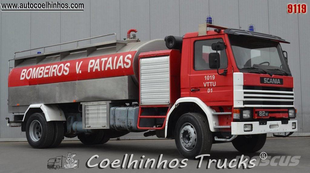 Scania 82M Camiones cisternas