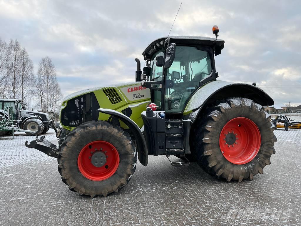 CLAAS Axion 850 Tractores