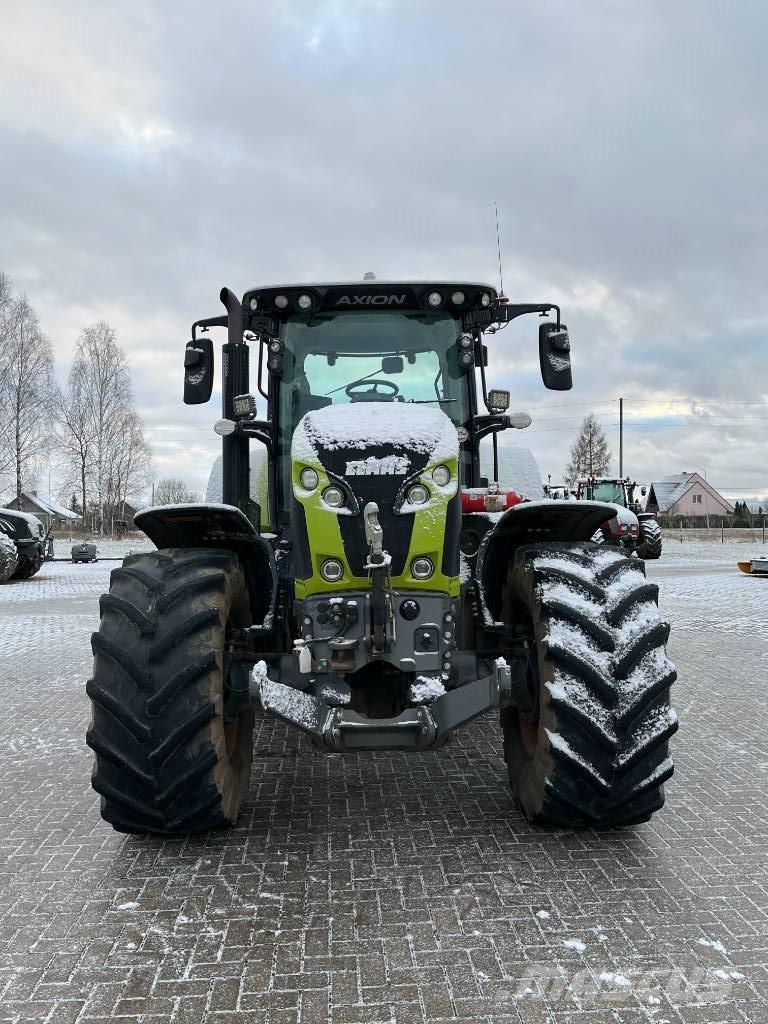 CLAAS Axion 850 Tractores