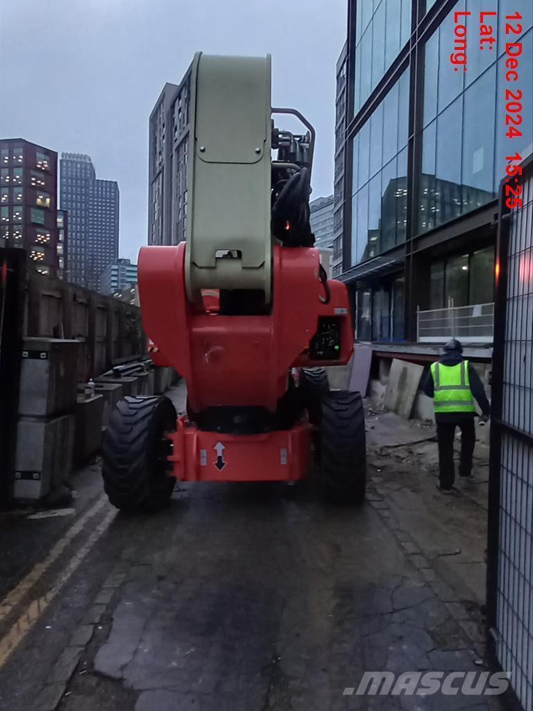 JLG 1250 AJP Plataformas con brazo de elevación manual