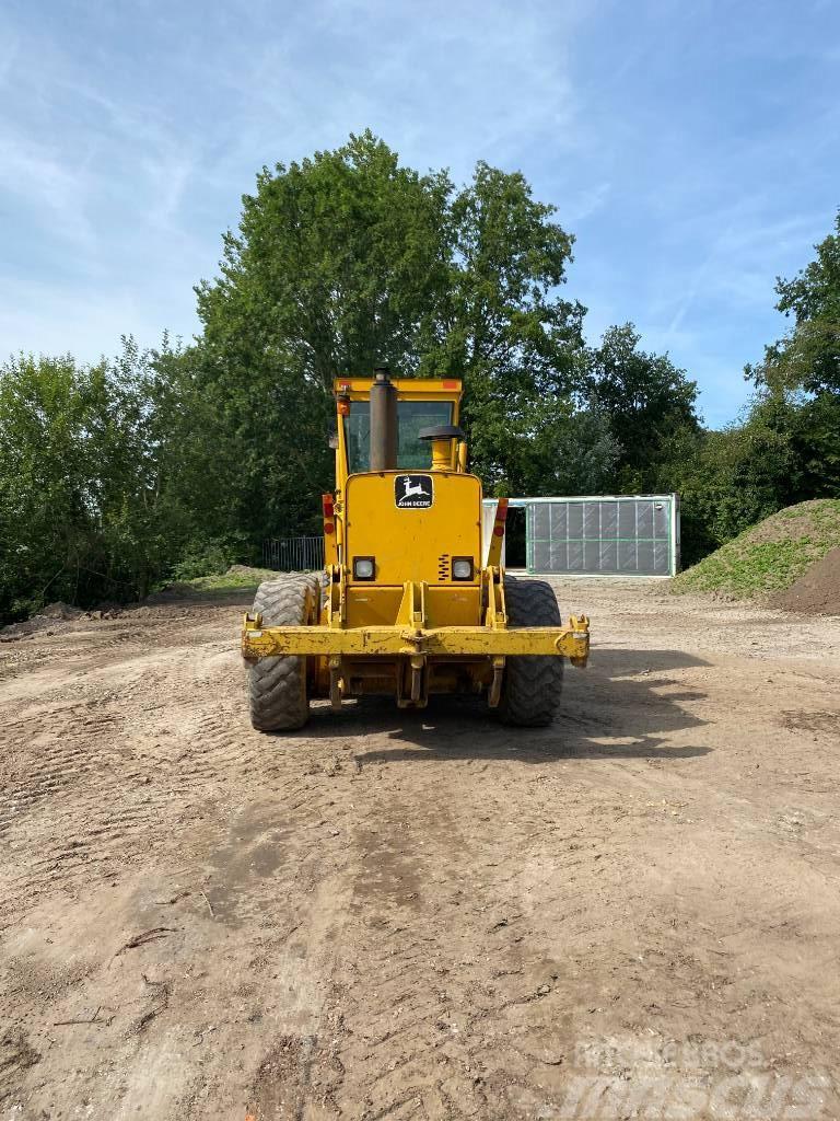 John Deere 770b Niveladoras