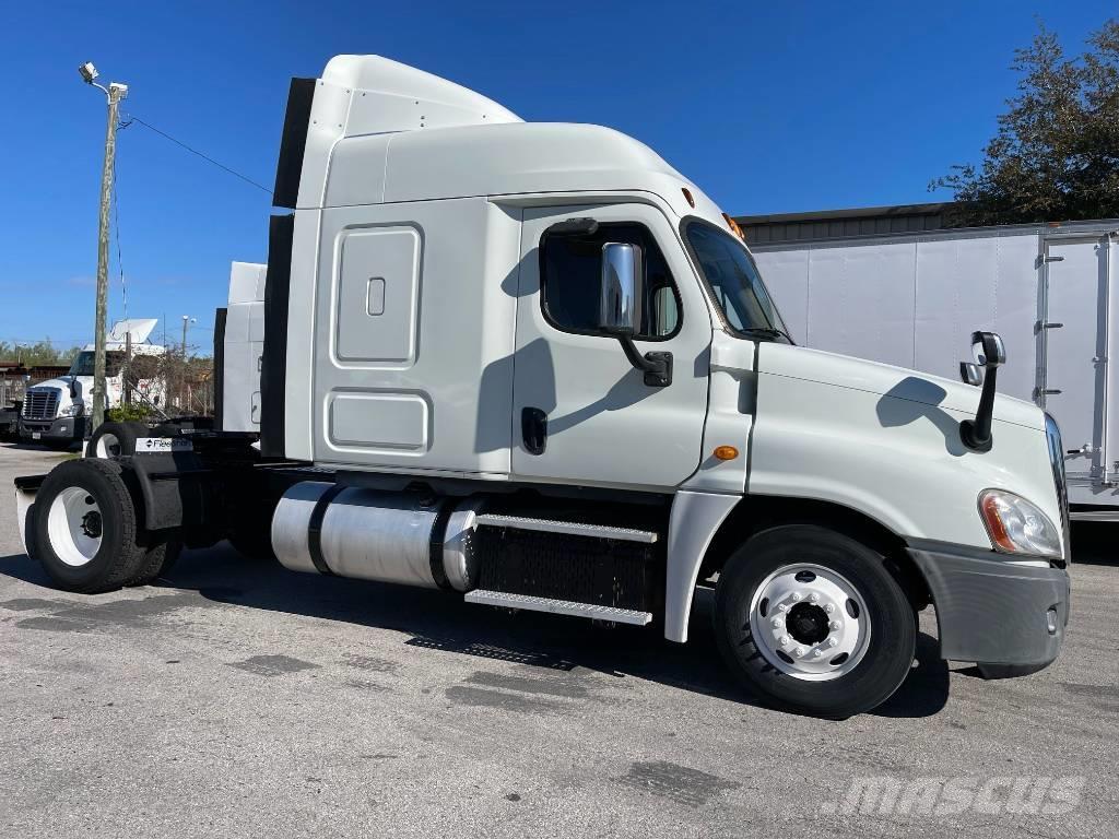 Freightliner Cascadia 125 Camiones tractor