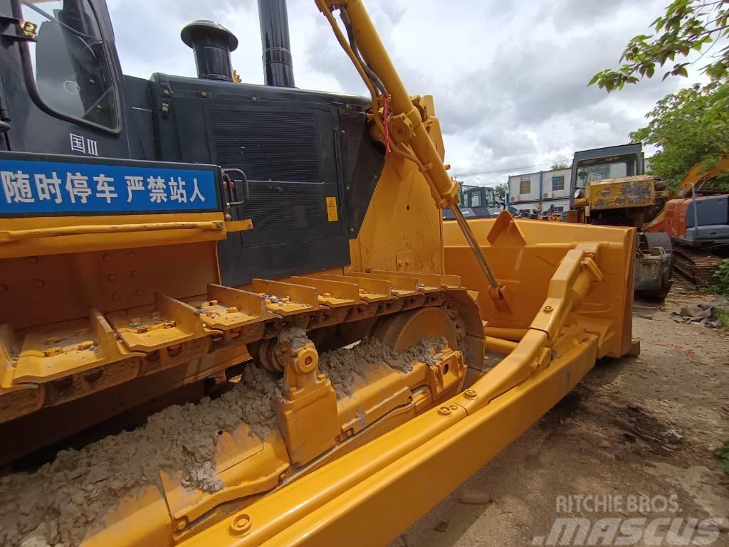 Shantui SD 32 Buldozer sobre oruga