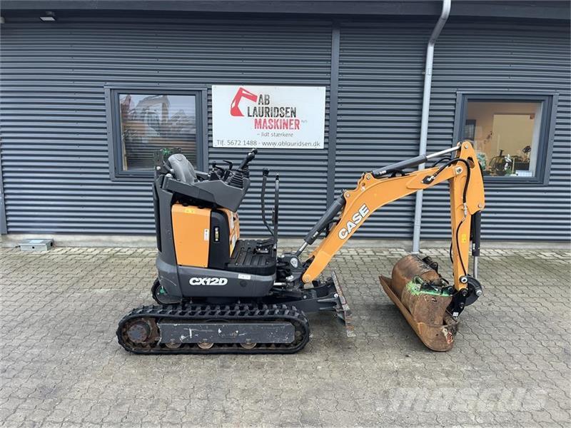 CASE CX12D Compacttilt og 3 skovle Miniexcavadoras