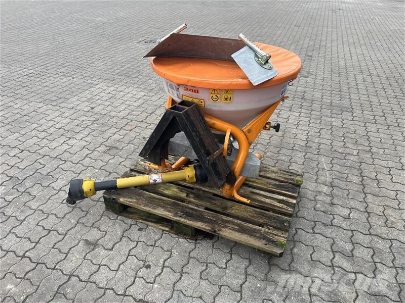  Gamberini  pr240 saltspreder til kompakttraktor Esparcidoras de arena y sal