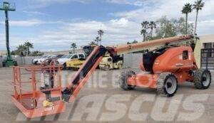 JLG 600AJ Plataformas con brazo de elevación manual