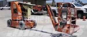 JLG E300AJP Plataformas con brazo de elevación manual