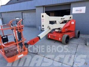 JLG E450AJ Plataformas con brazo de elevación manual