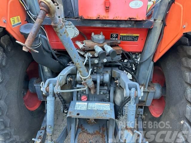 Kubota M 5040 Tractores