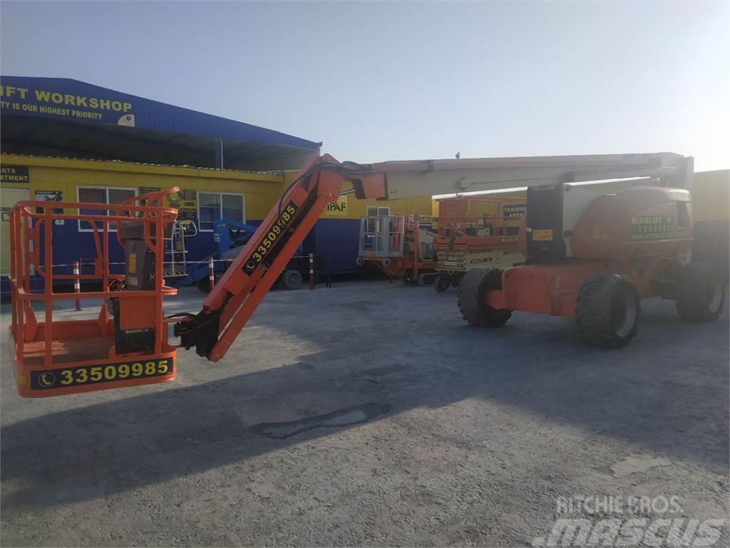 JLG 800AJ Plataformas con brazo de elevación telescópico