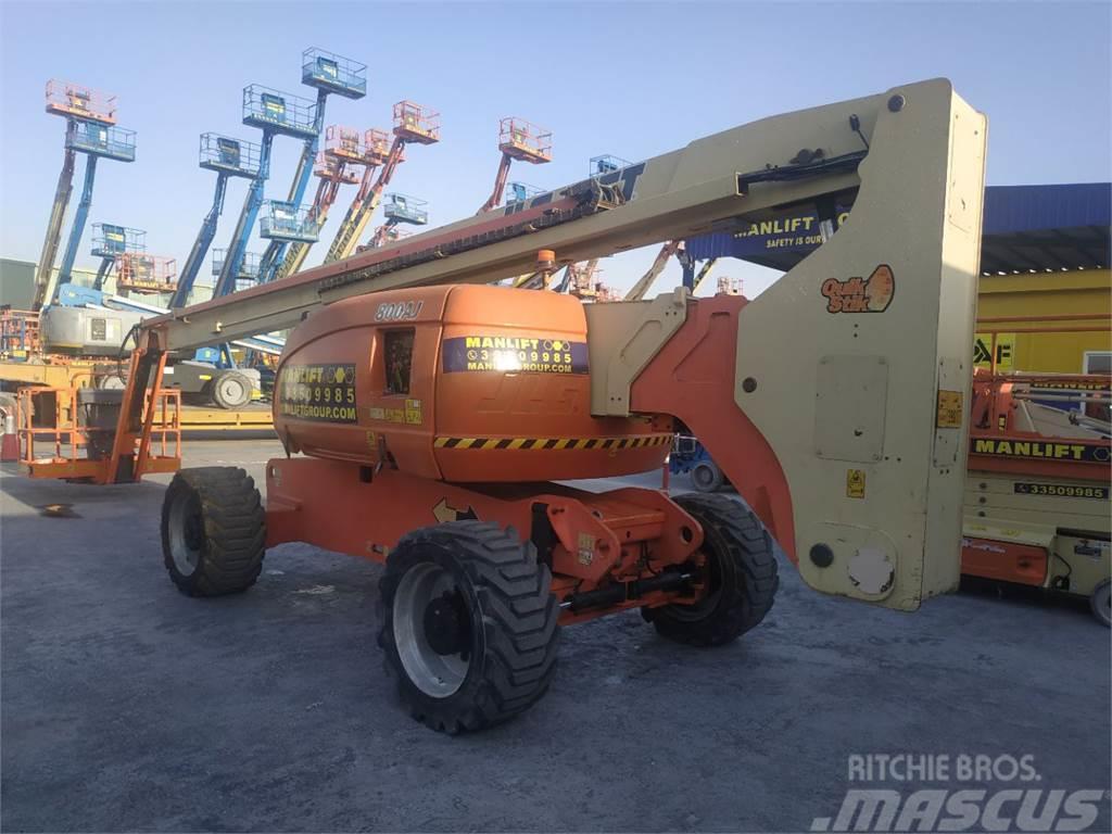 JLG 800AJ Plataformas con brazo de elevación telescópico