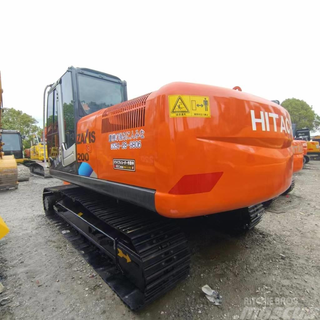 Hitachi ZX 200 Excavadoras sobre orugas