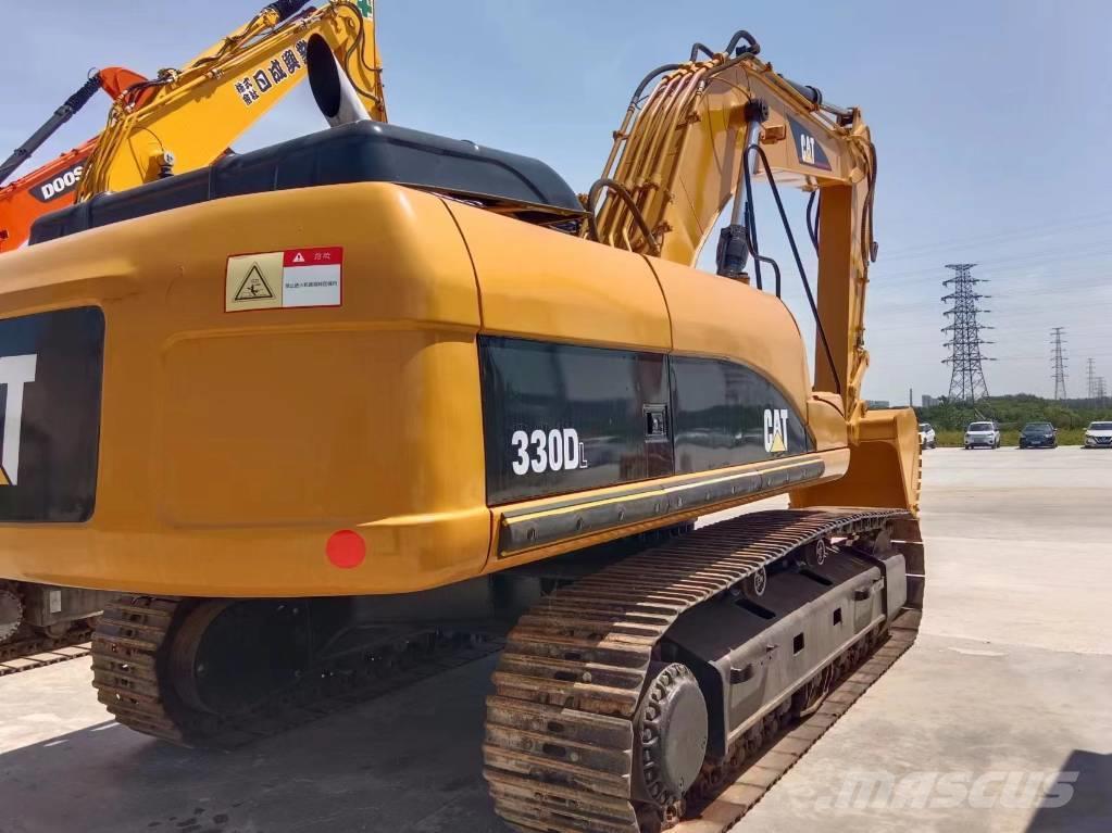 CAT 330 Excavadoras sobre orugas