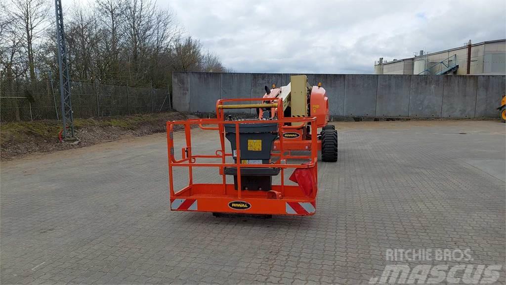 JLG 520AJ Plataformas con brazo de elevación manual