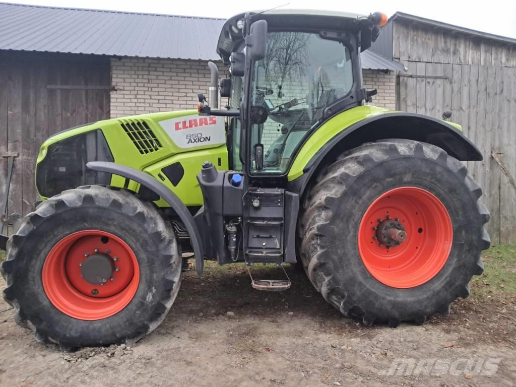 CLAAS Axion 850 Tractores