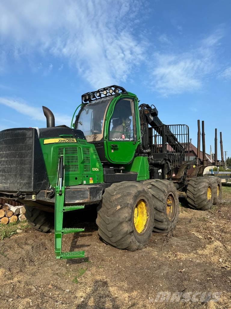 John Deere 1210E Transportadoras