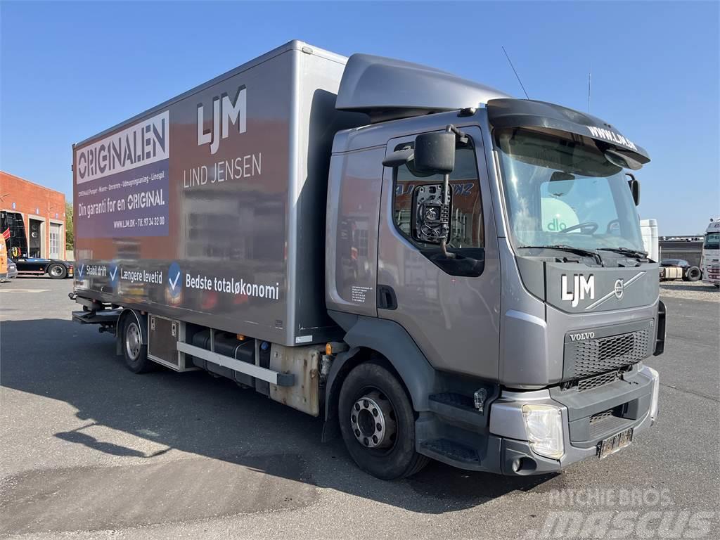 Volvo FL Camiones con caja de remolque