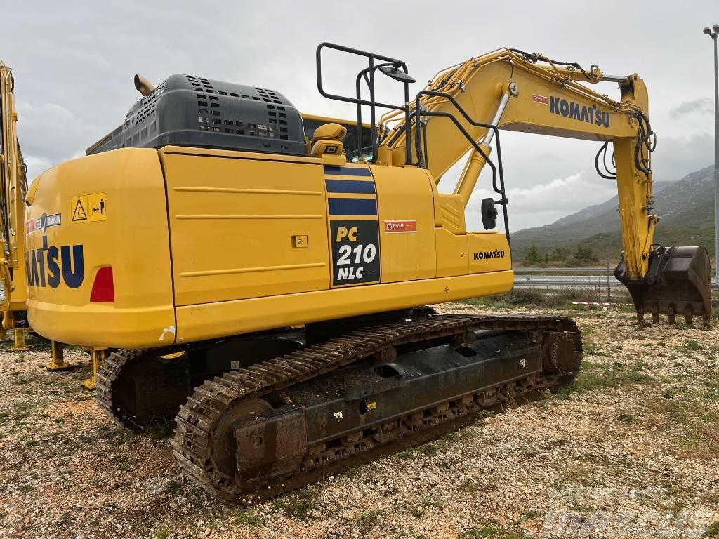 Komatsu PC210NLC-11E0 Excavadoras sobre orugas