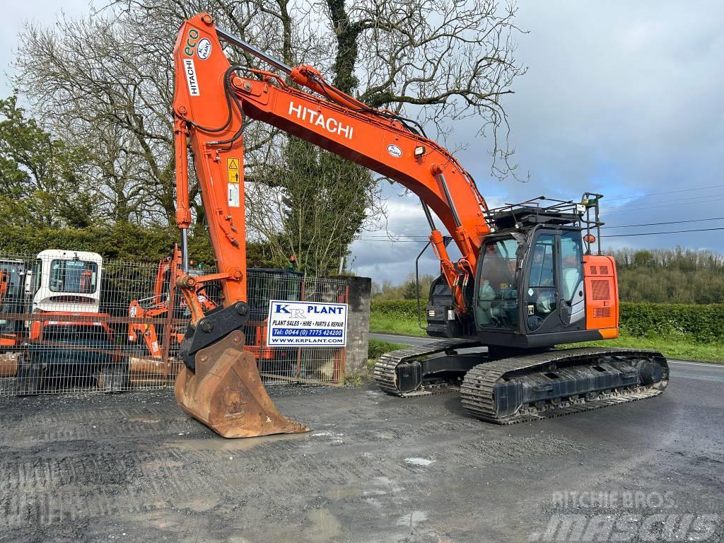 Hitachi ZX225USCL-5 Excavadoras sobre orugas