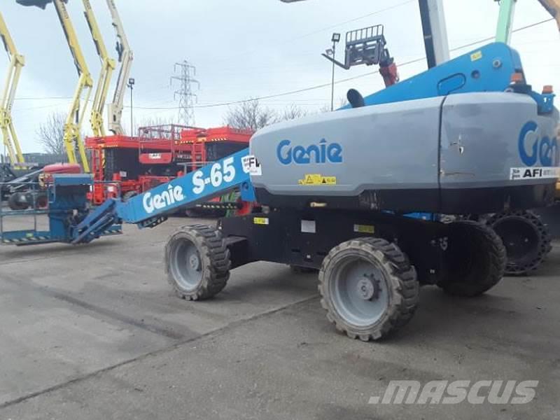 Genie S65S Plataformas con brazo de elevación telescópico