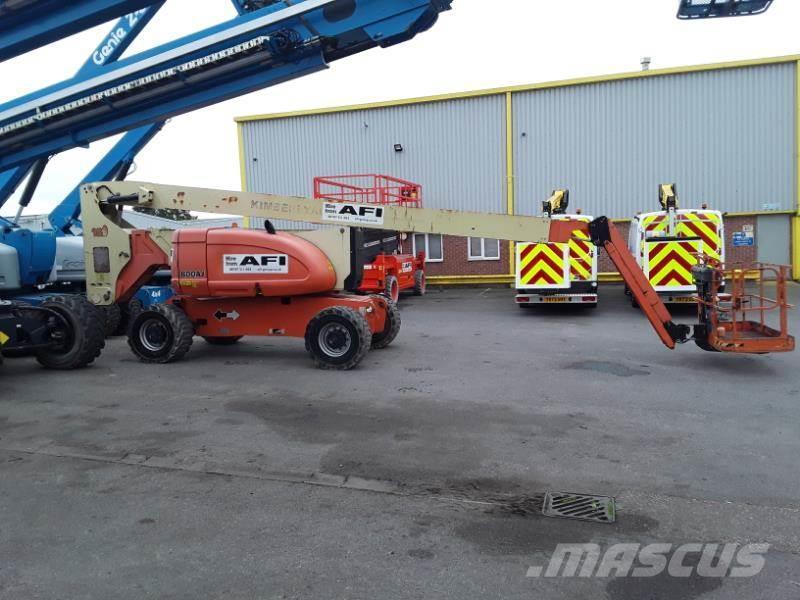 JLG J800AJS Plataformas con brazo de elevación manual