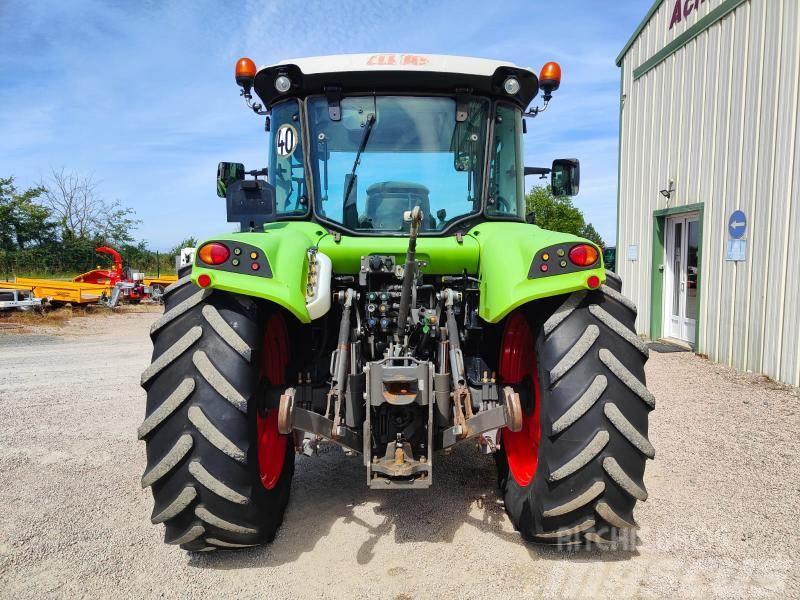 CLAAS Arion 420 Tractores