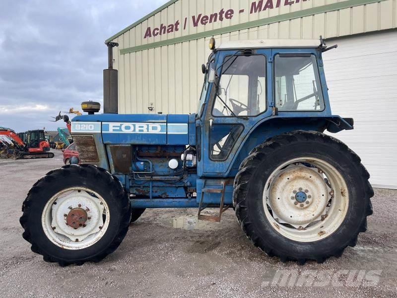 Ford 8210 Tractores