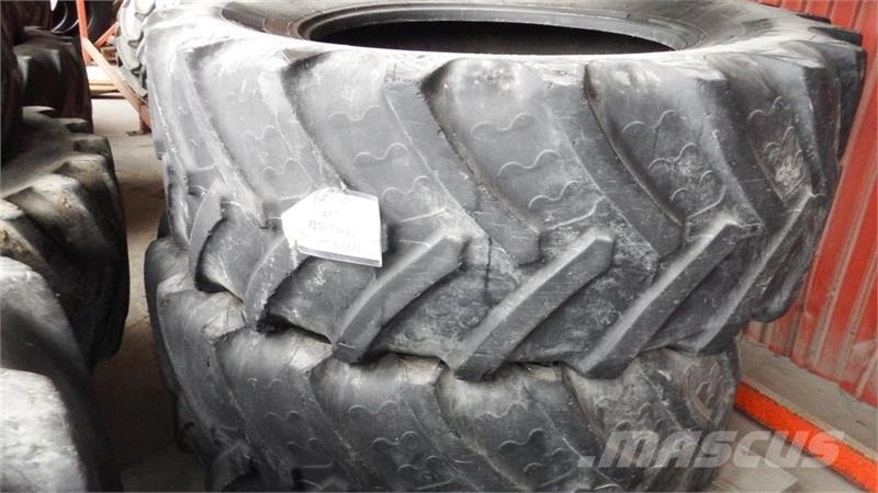 BKT 710/70R42 Llantas