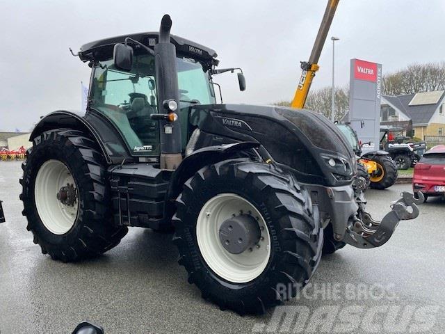 Valtra S374 Tractores