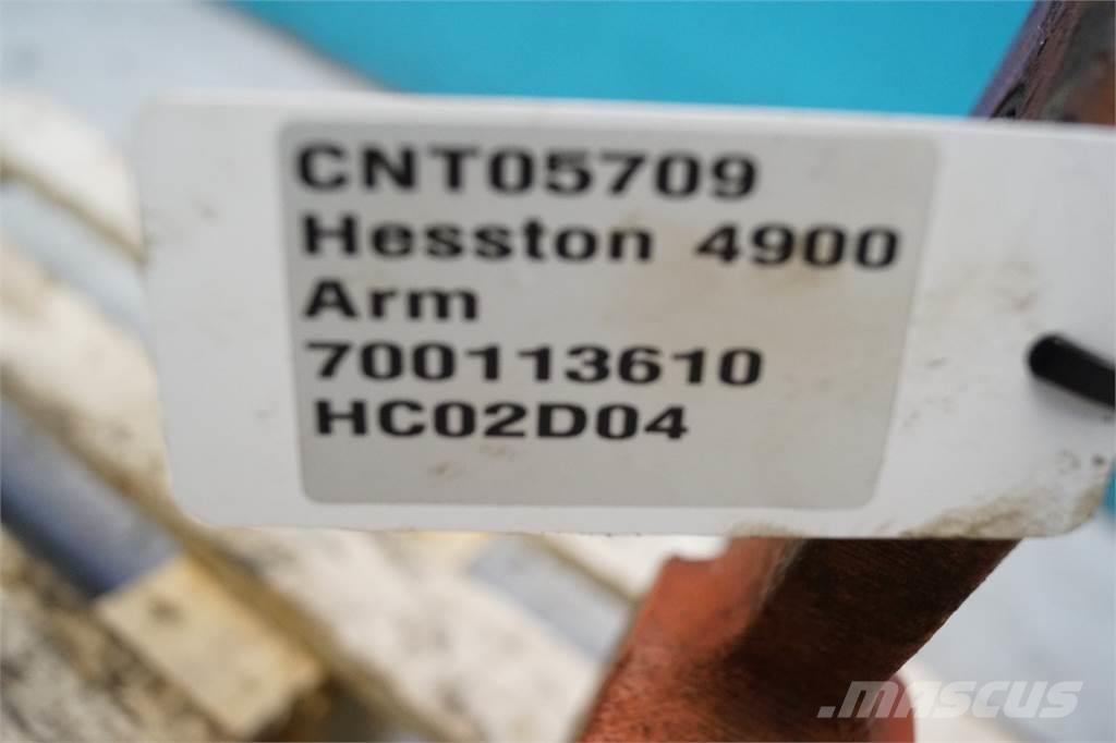 Hesston 4900 Mordazas para pacas de paja