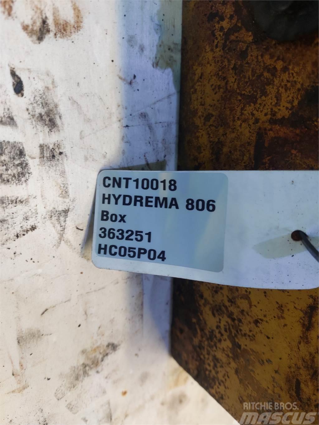 Hydrema 806 Palas mecánicas separadoras