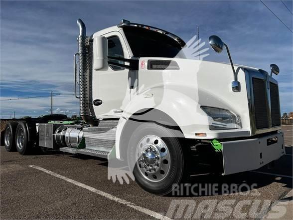 Kenworth T880 Otros