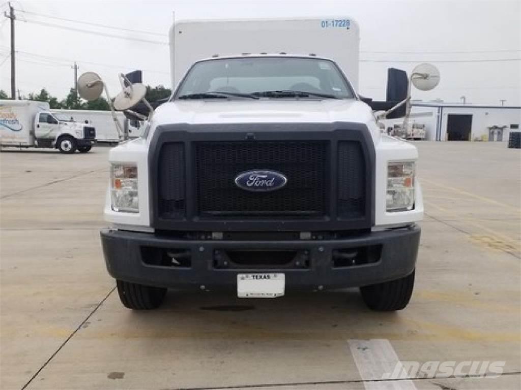 Ford F650 Camiones de reparto de bebidas