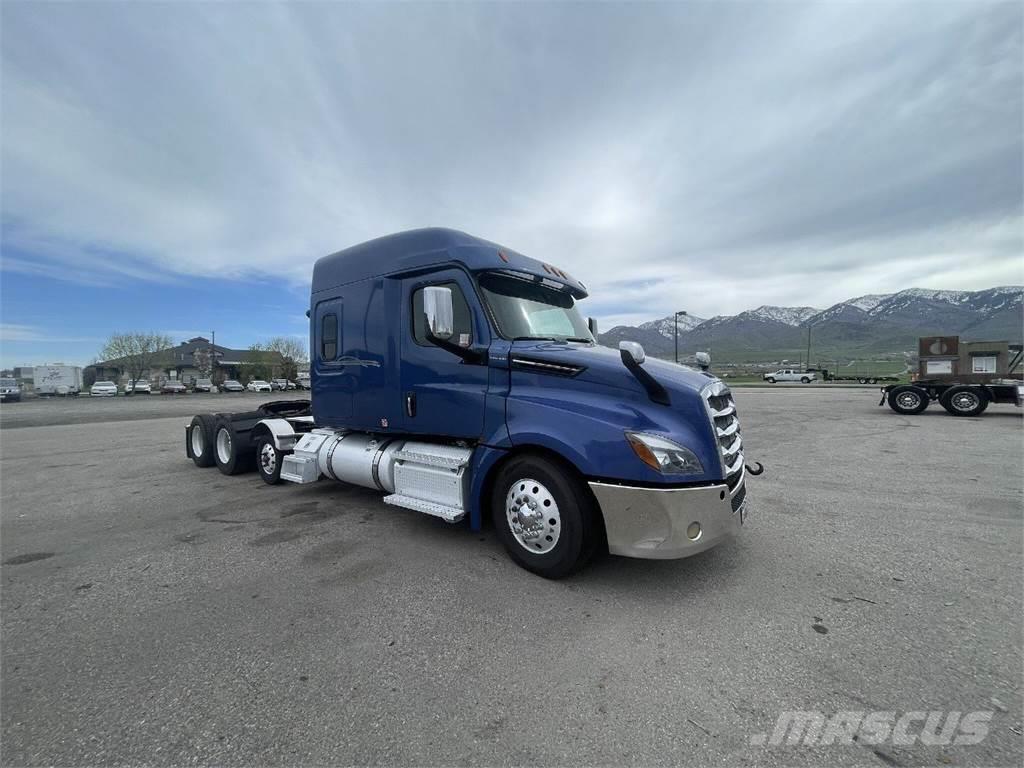 Freightliner CASCADIA Camiones tractor