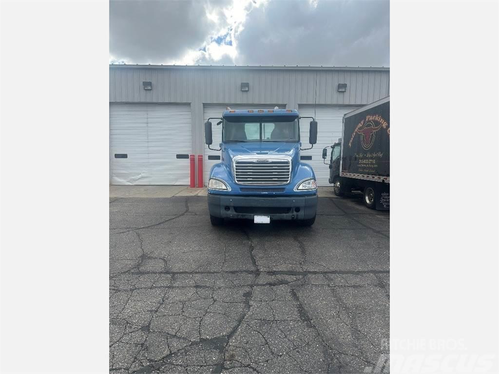 Freightliner Columbia Camiones tractor