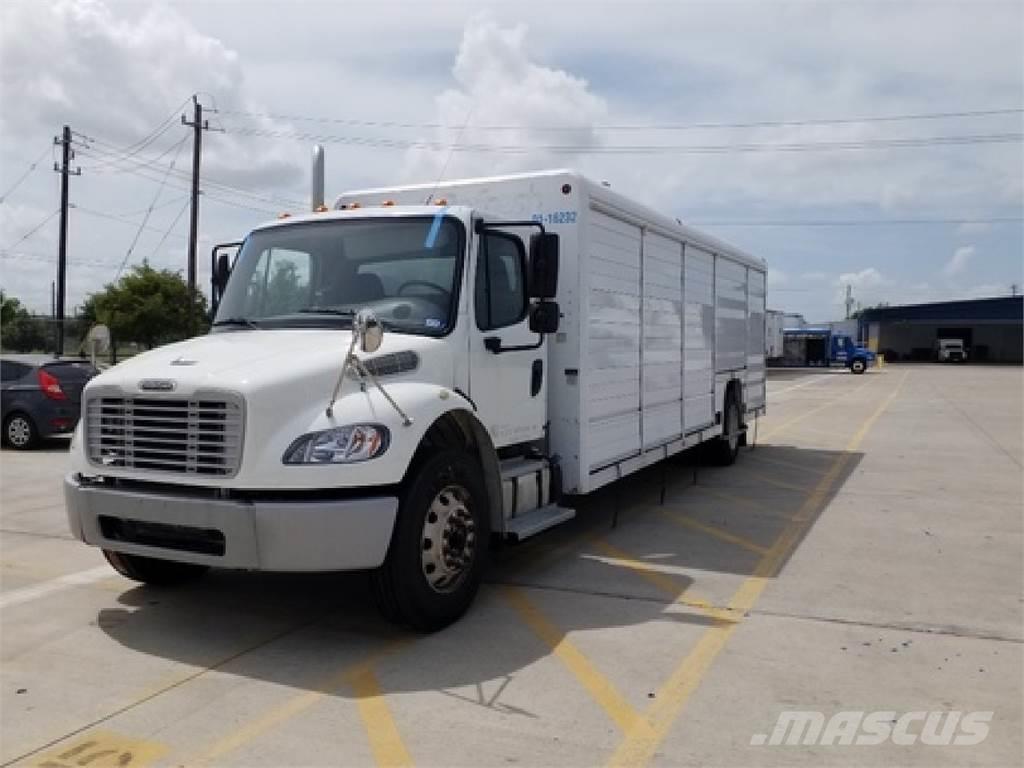 Freightliner M2106 Camiones de reparto de bebidas