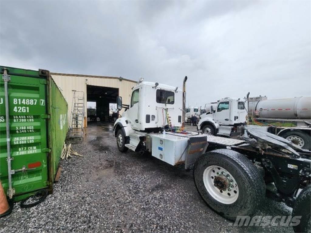 Kenworth T880 Camiones tractor