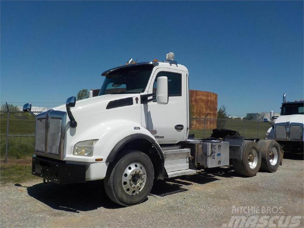 Kenworth T880 Camiones tractor