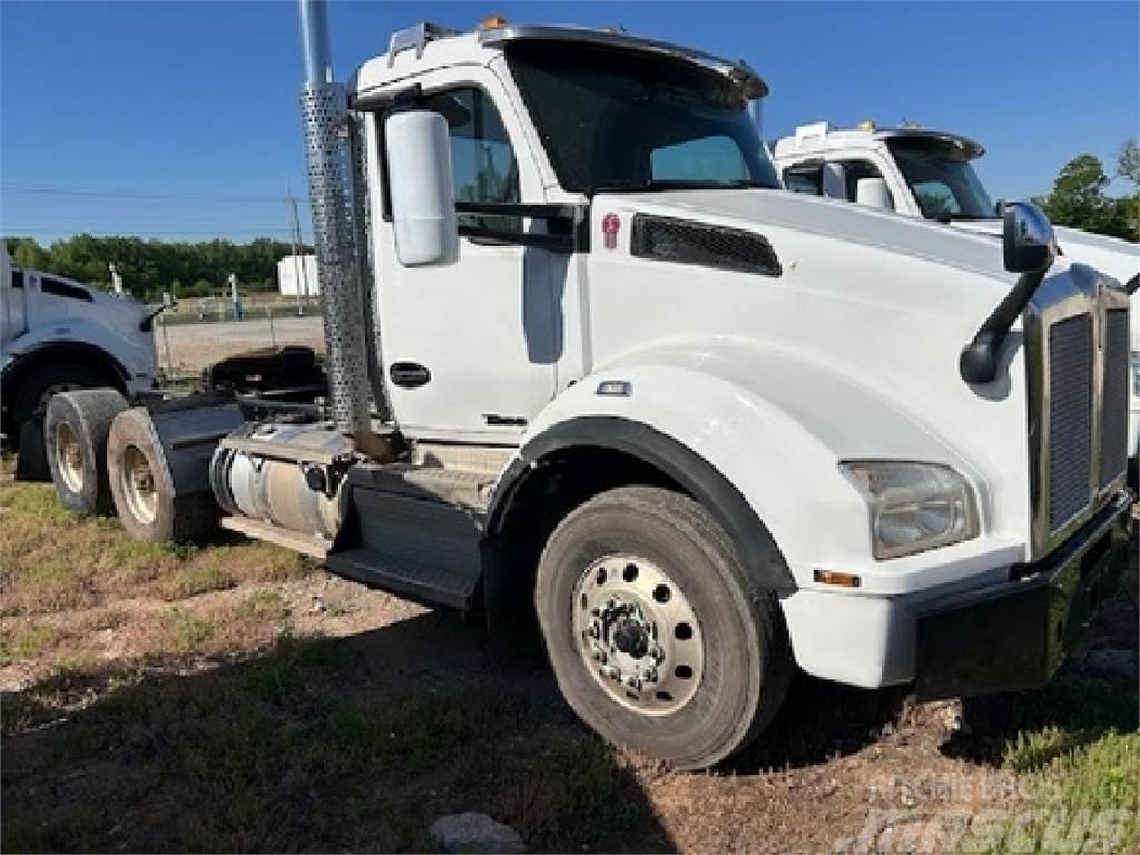 Kenworth T880 Camiones tractor